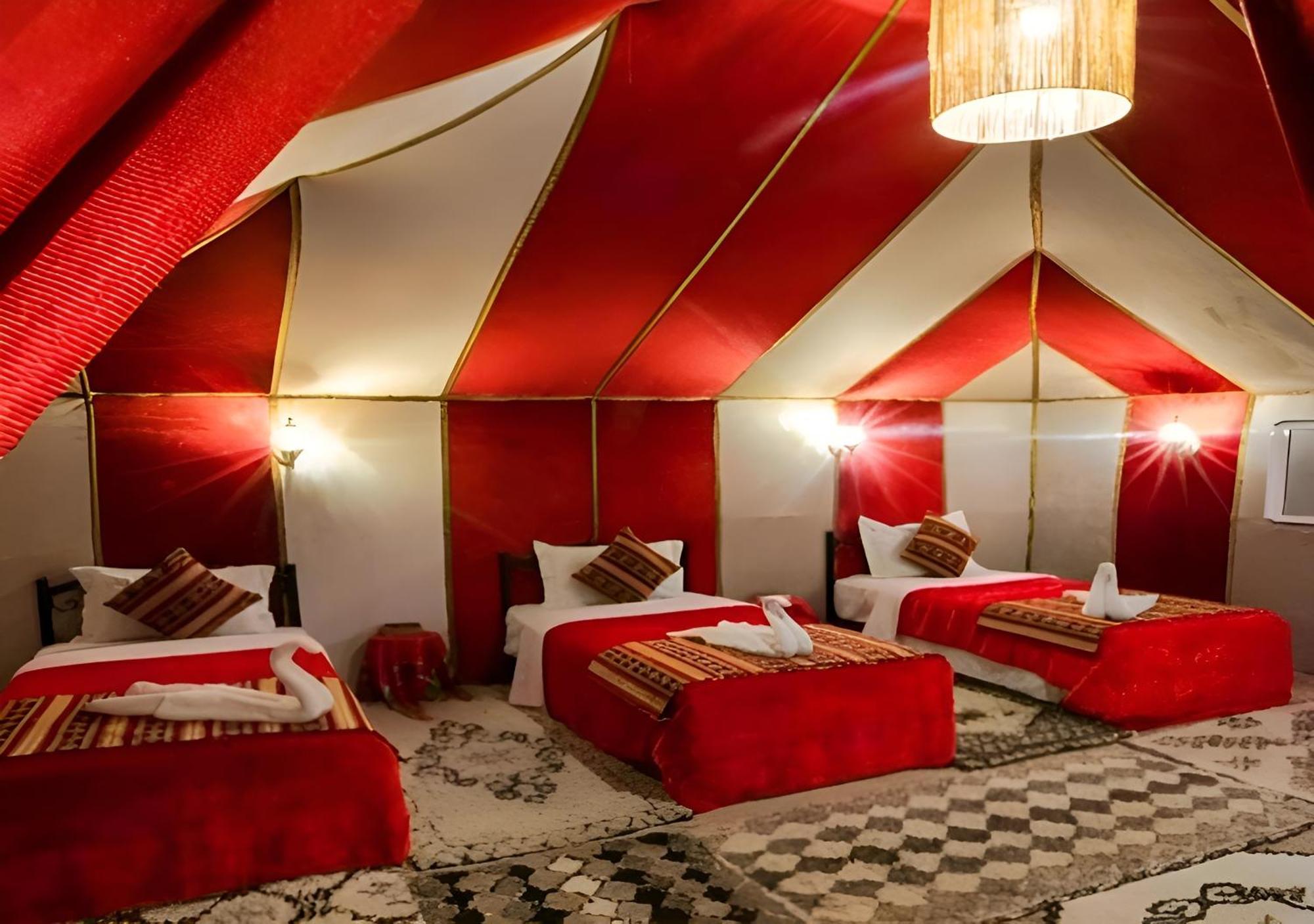Merzouga Lovely Luxury Camp Zewnętrze zdjęcie