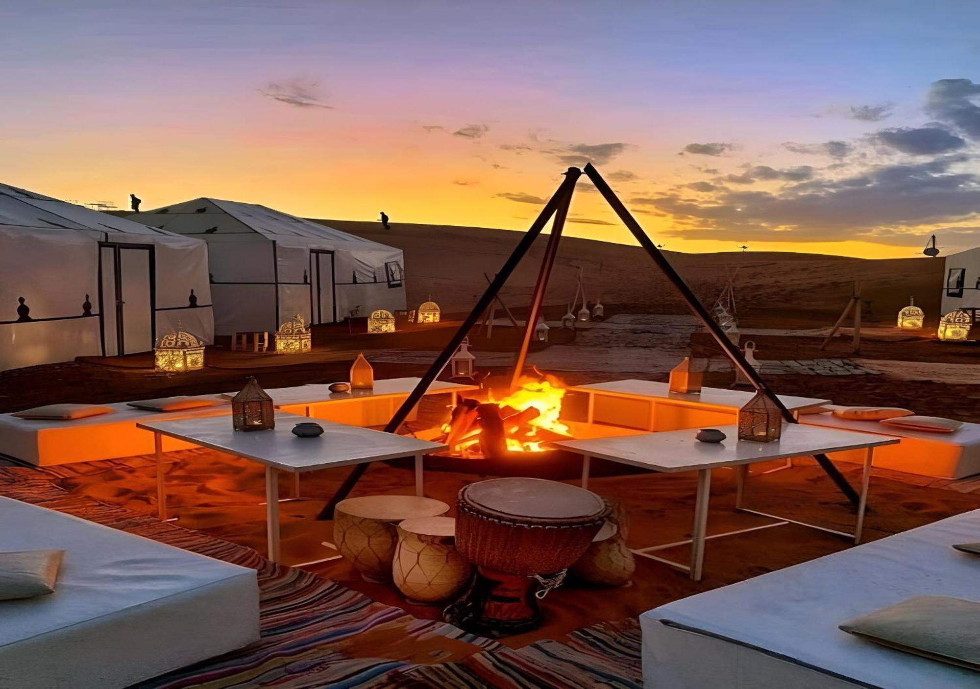 Merzouga Lovely Luxury Camp Zewnętrze zdjęcie
