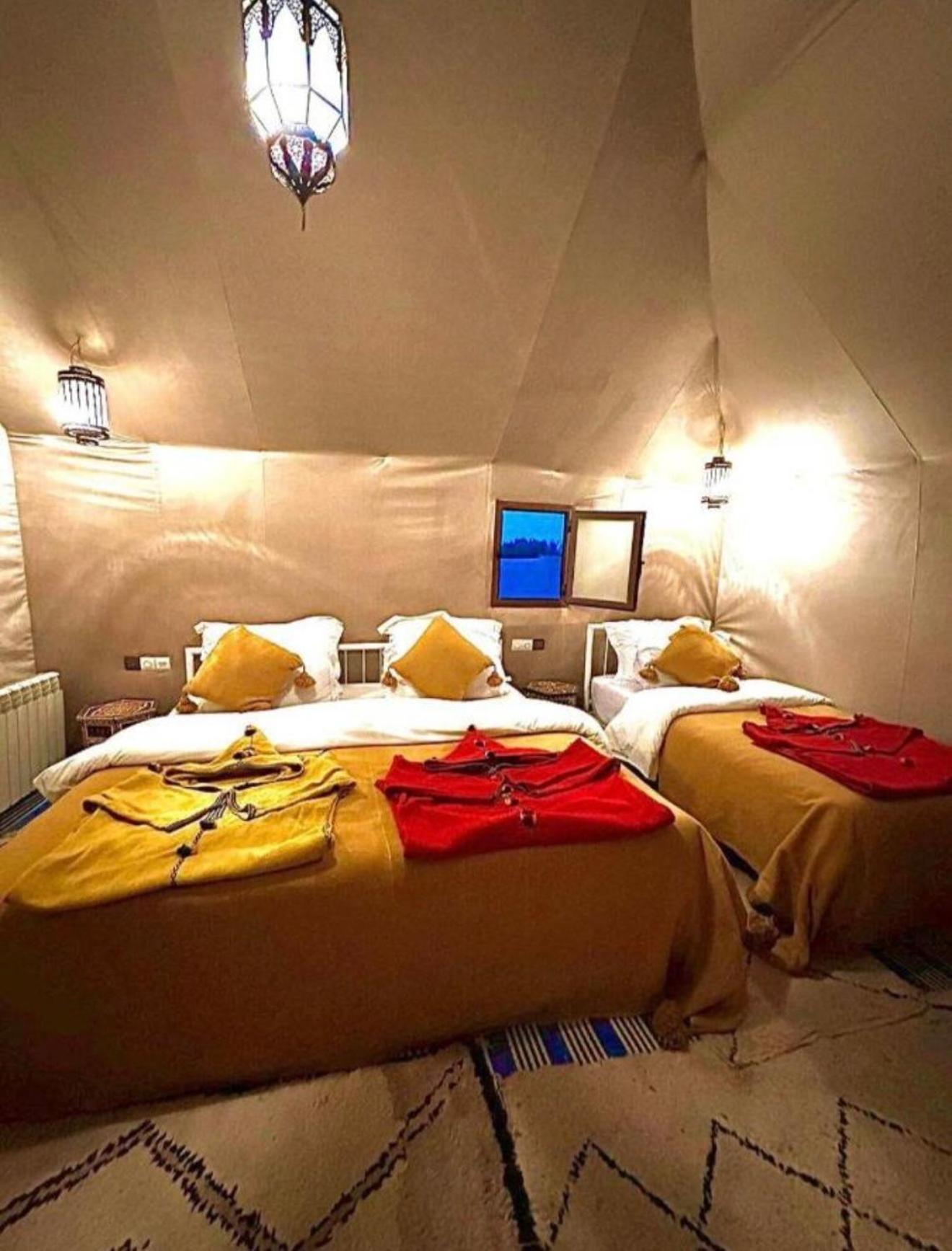 Merzouga Lovely Luxury Camp Zewnętrze zdjęcie